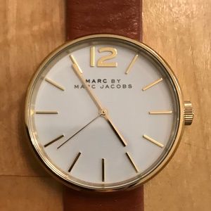 Marc Jacobs Women's MBM1362 Peggy Watch